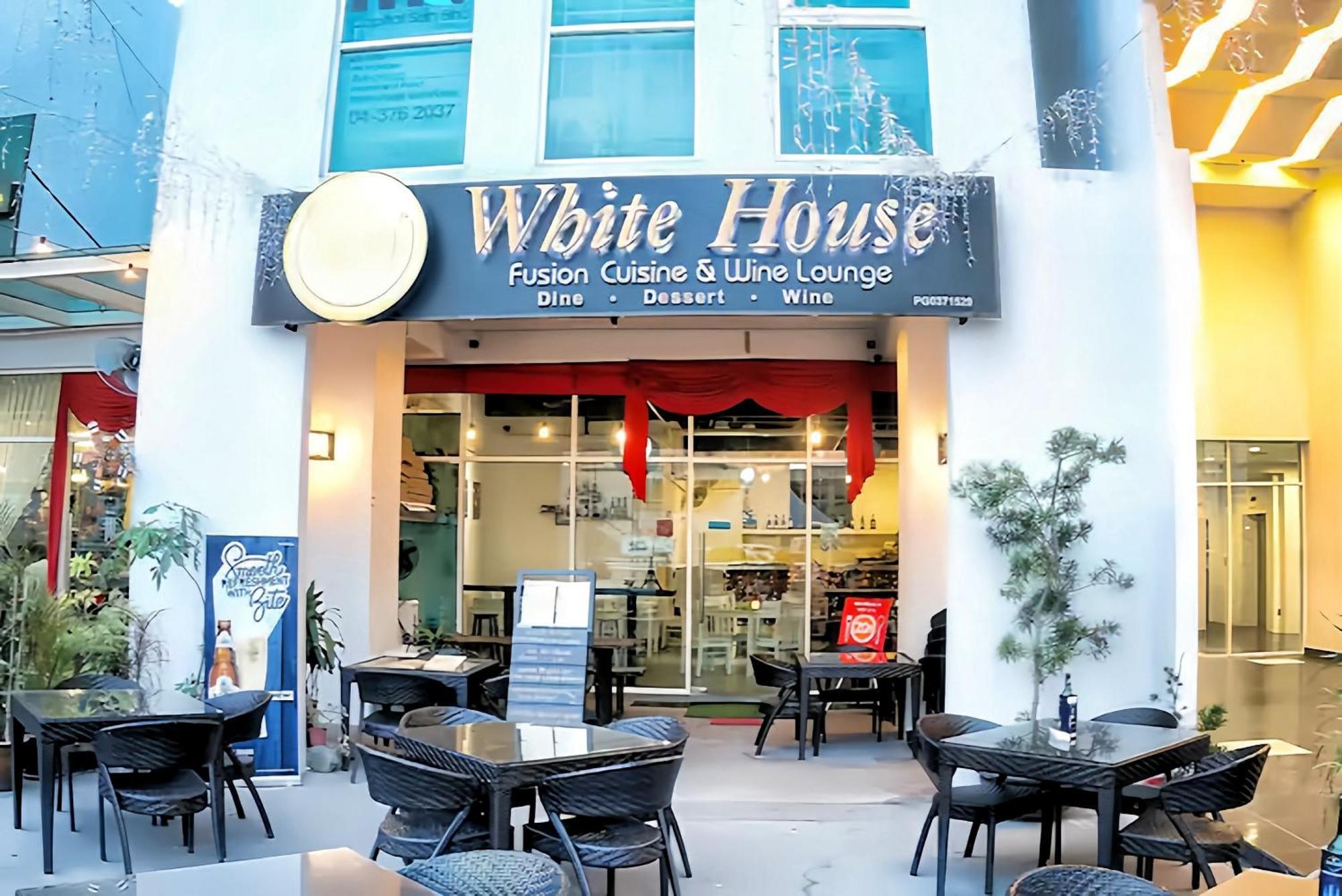 Maritime Seaview Suites Penang Τζωρτζ Τάουν Εξωτερικό φωτογραφία