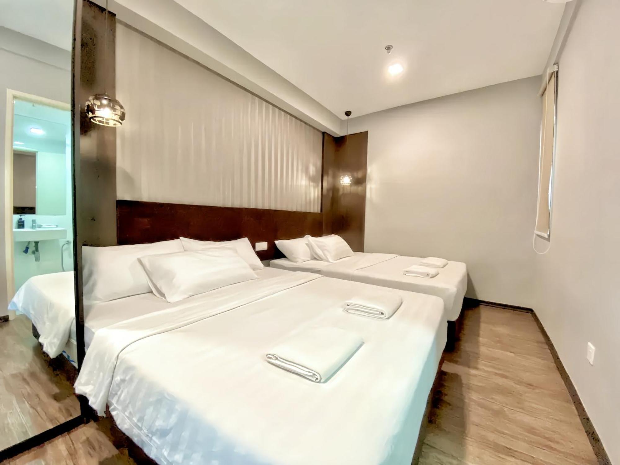 Maritime Seaview Suites Penang Τζωρτζ Τάουν Εξωτερικό φωτογραφία
