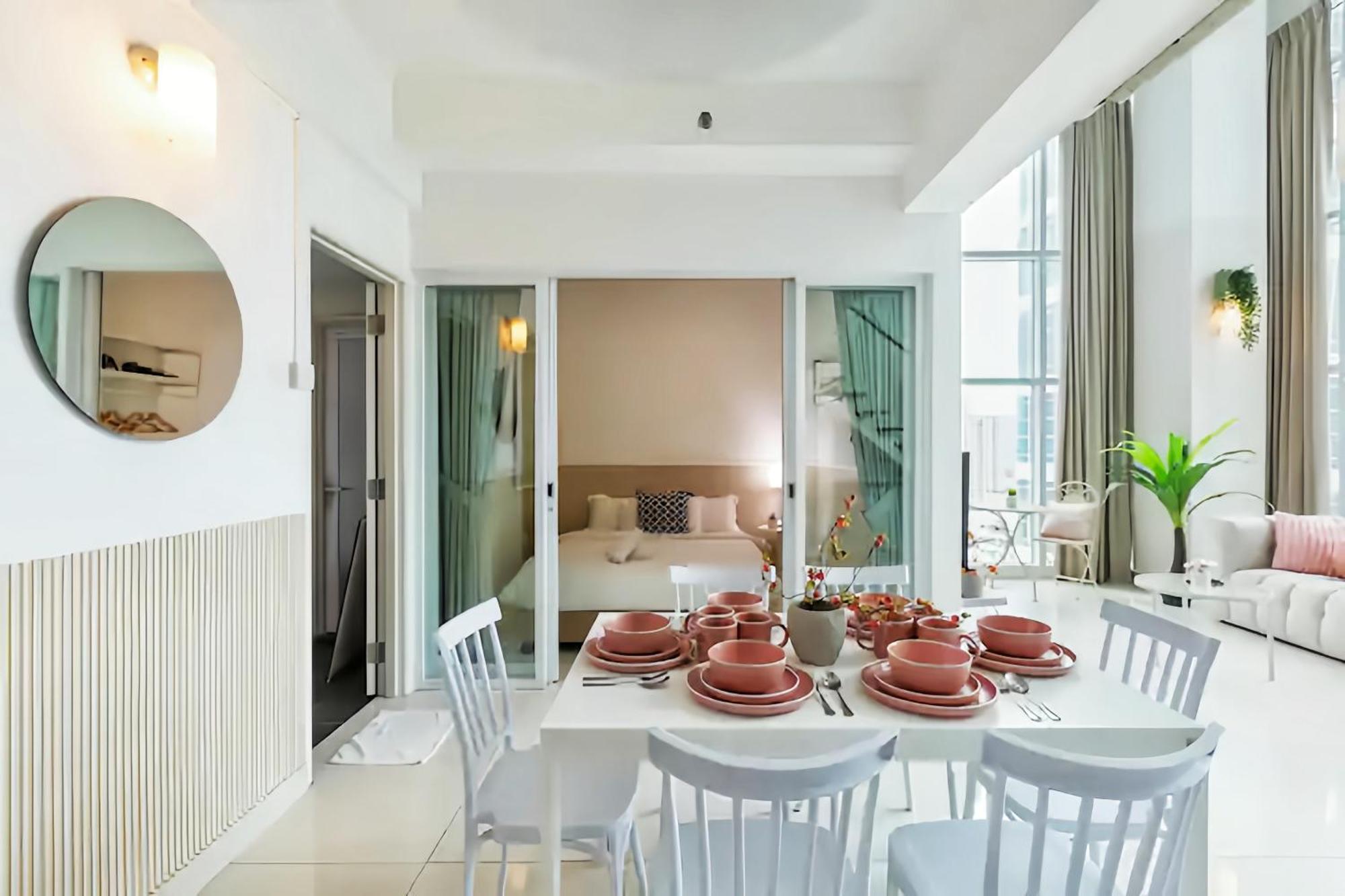 Maritime Seaview Suites Penang Τζωρτζ Τάουν Εξωτερικό φωτογραφία