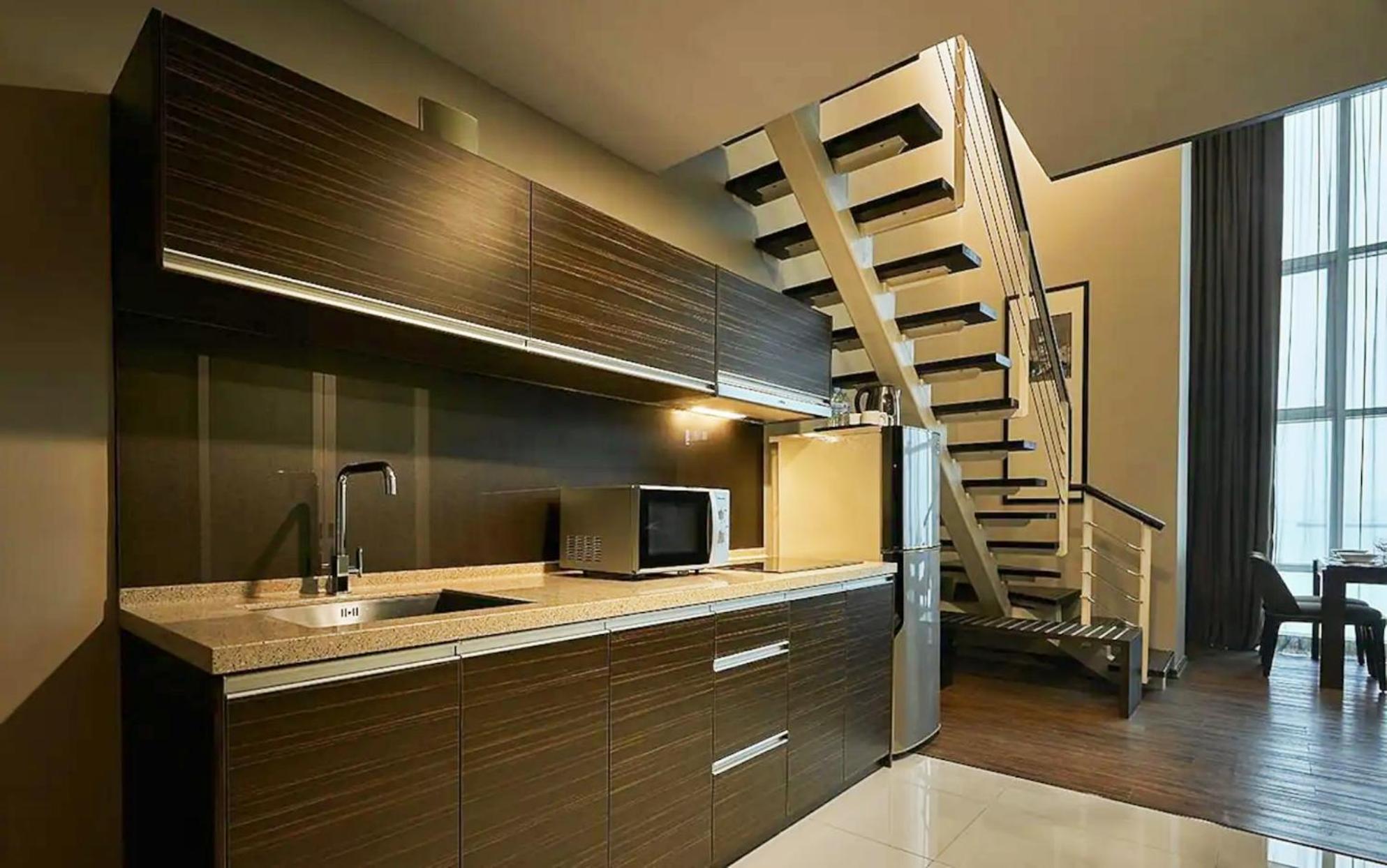 Maritime Seaview Suites Penang Τζωρτζ Τάουν Εξωτερικό φωτογραφία